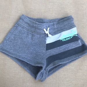 Applause Talent shorts